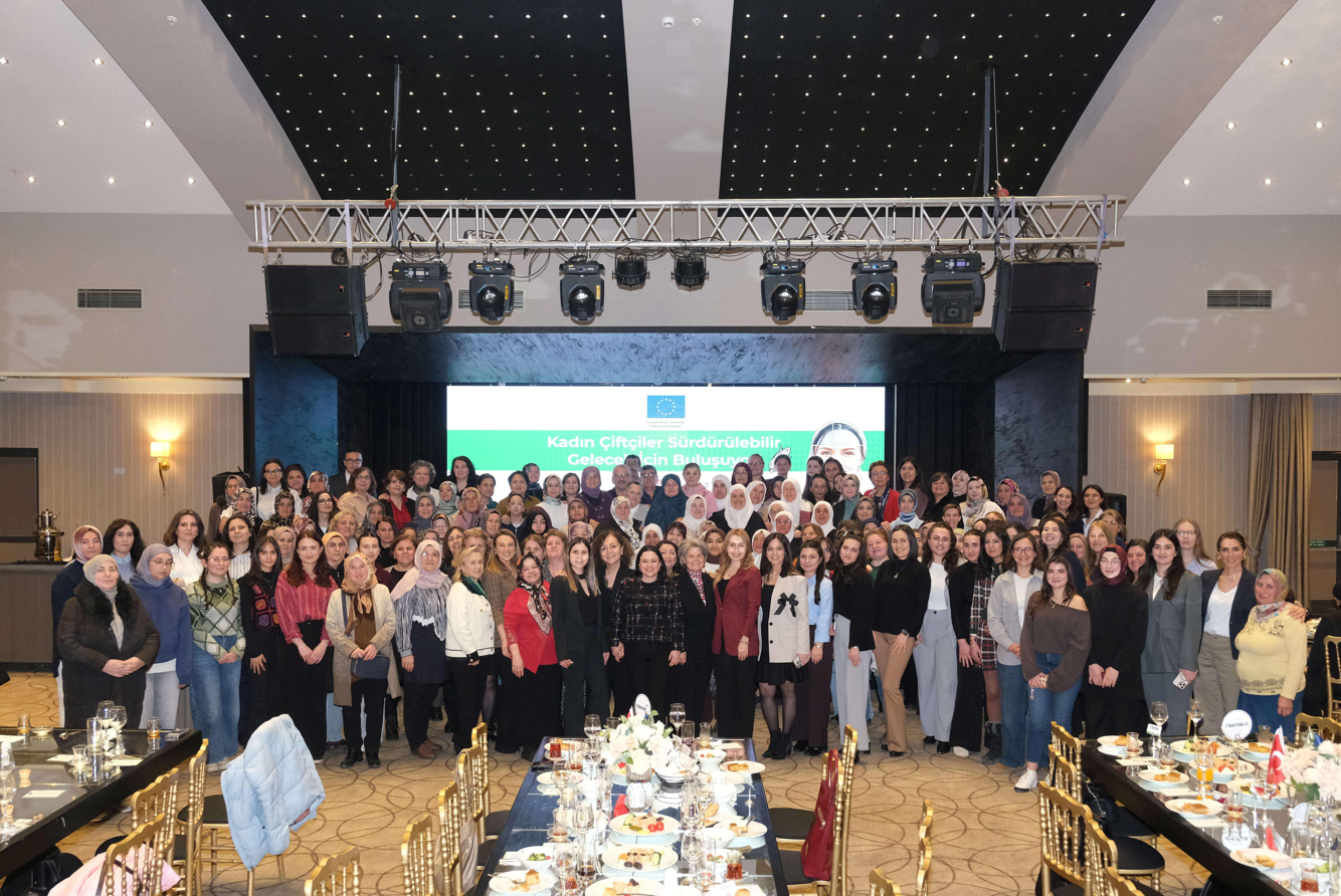 Eskişehir’de 300 Kadın Çiftçi Aynı Çatıda (7)