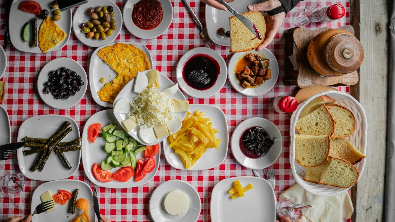 Eskisehirde Ailece Gidilecek En Iyi 5 Kahvalti Mekani 2026 Fiyatlari (4)