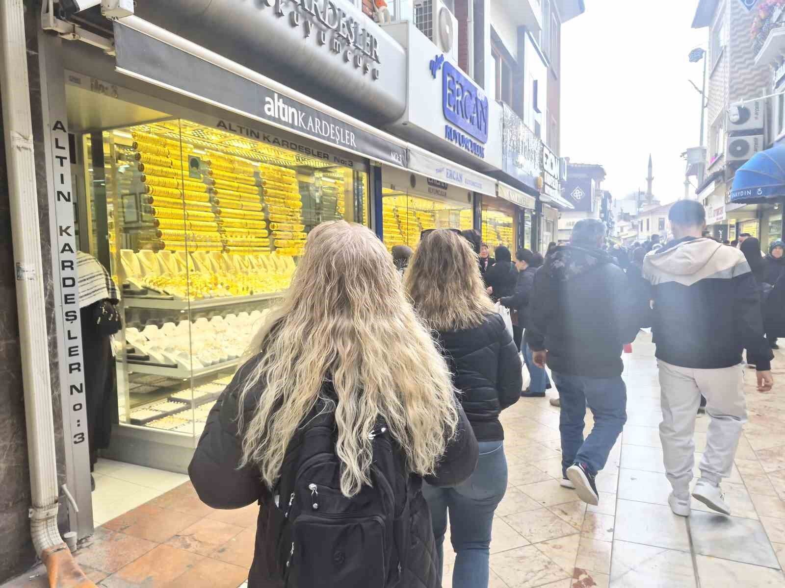 Eskişehir’de Altın Talebi İkinci Gününde De Devam Etti (2)