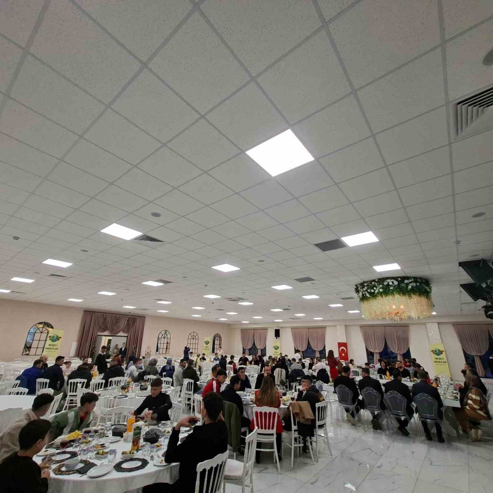 Eskişehir’de Çocuklar İçin Anlamlı İftar Programı (1)