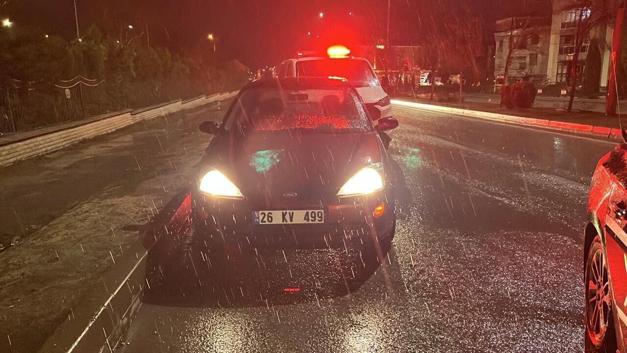 Eskişehir’de ‘Dur’ İhtarına Uymayan Sürücü Cezadan Kaçamadı (1)