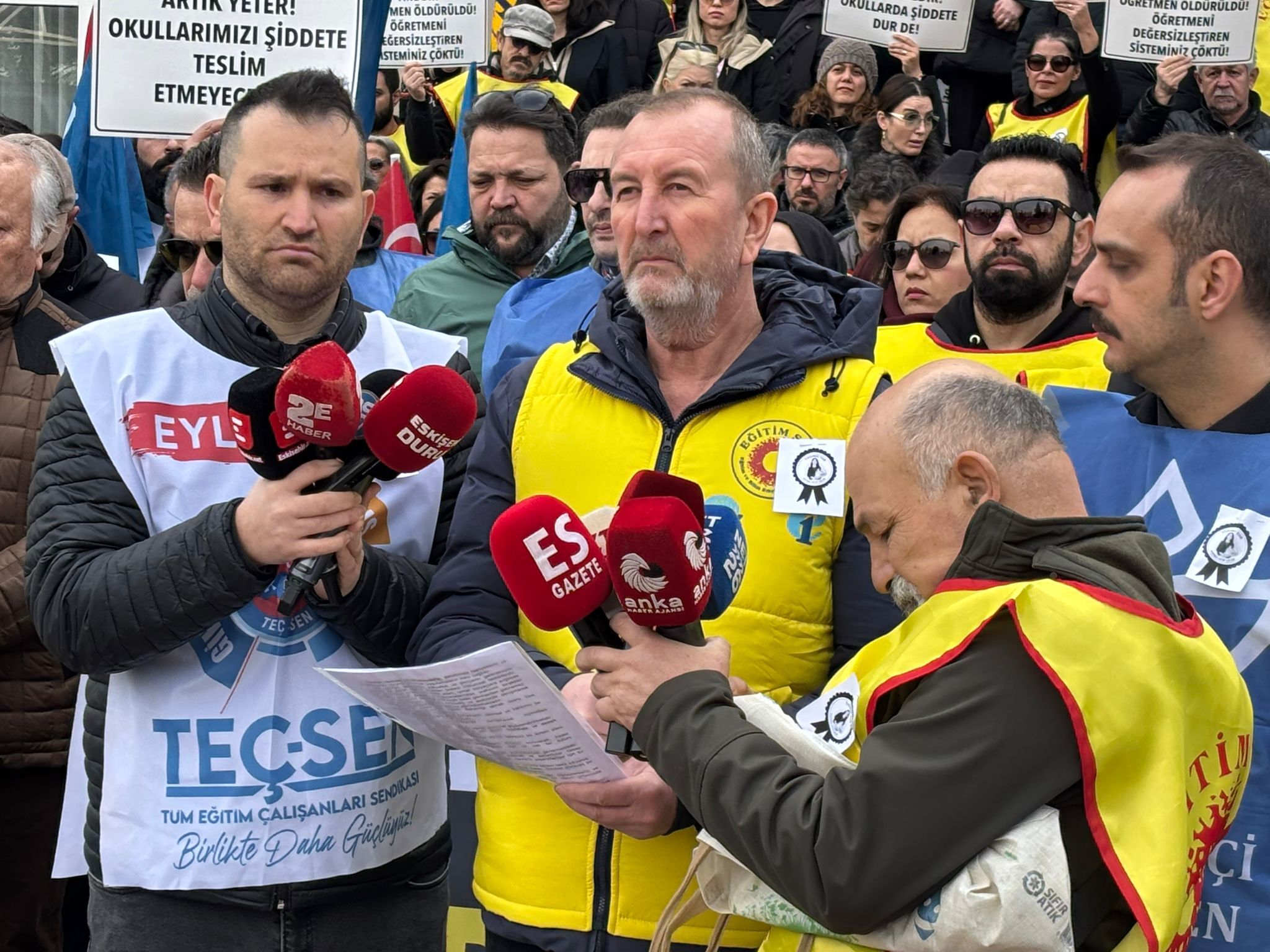 Eskişehir'de Eğitim Sendikaları Fatmanur Öğretmen İçin Yürüdü (4)
