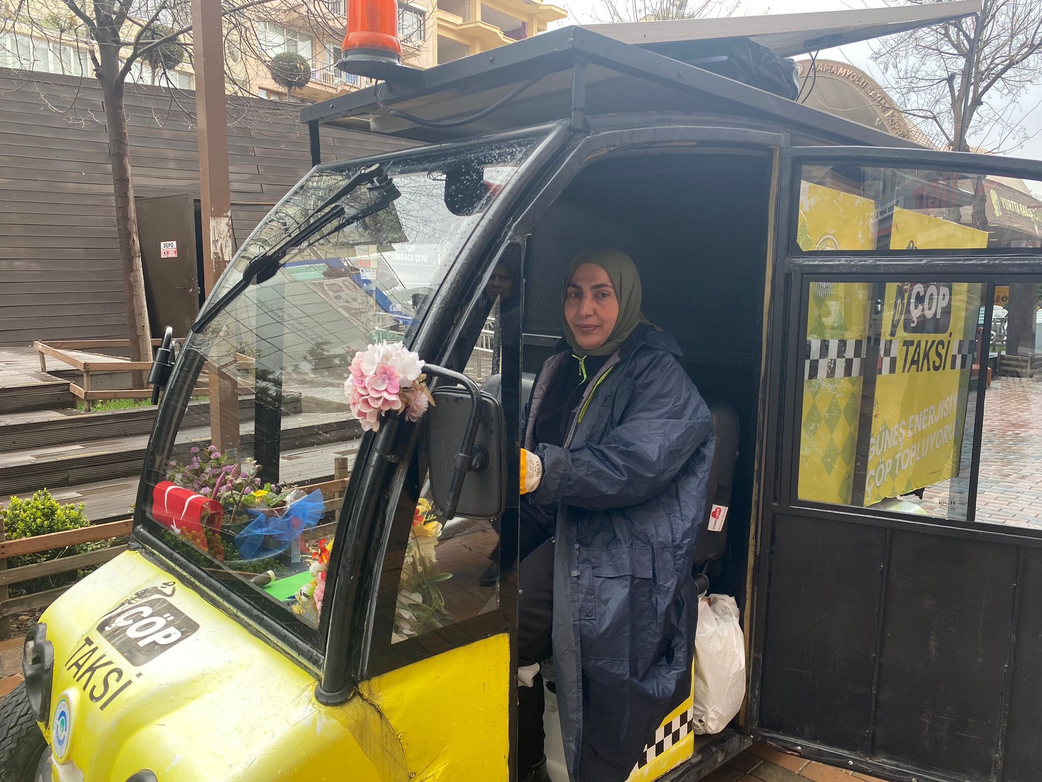 Eskişehir'de Sokaklar Kadın Emeği İle Temizleniyor (3)