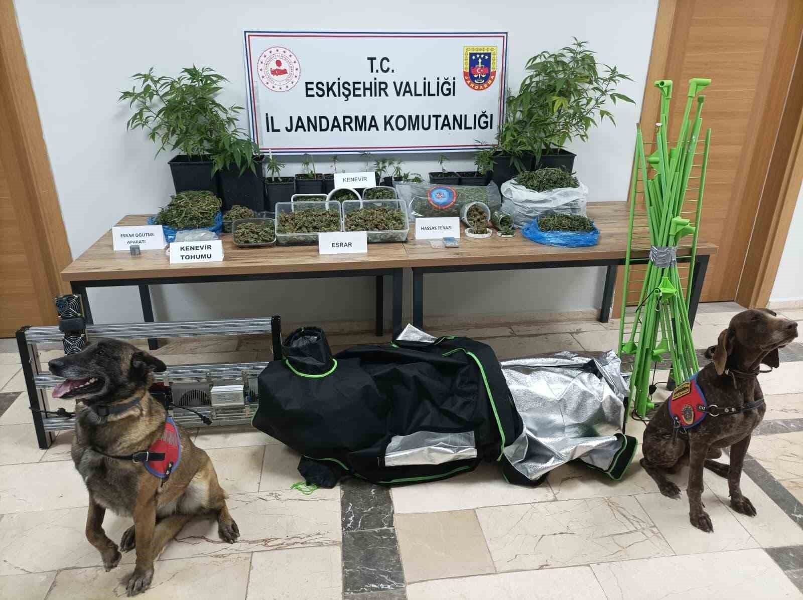 Eskişehir’de Zehir Tacirine Büyük Operasyon (2)