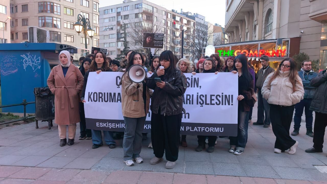 Eskişehir’de Zehra Üzüm İçin Adalet Çağrısı