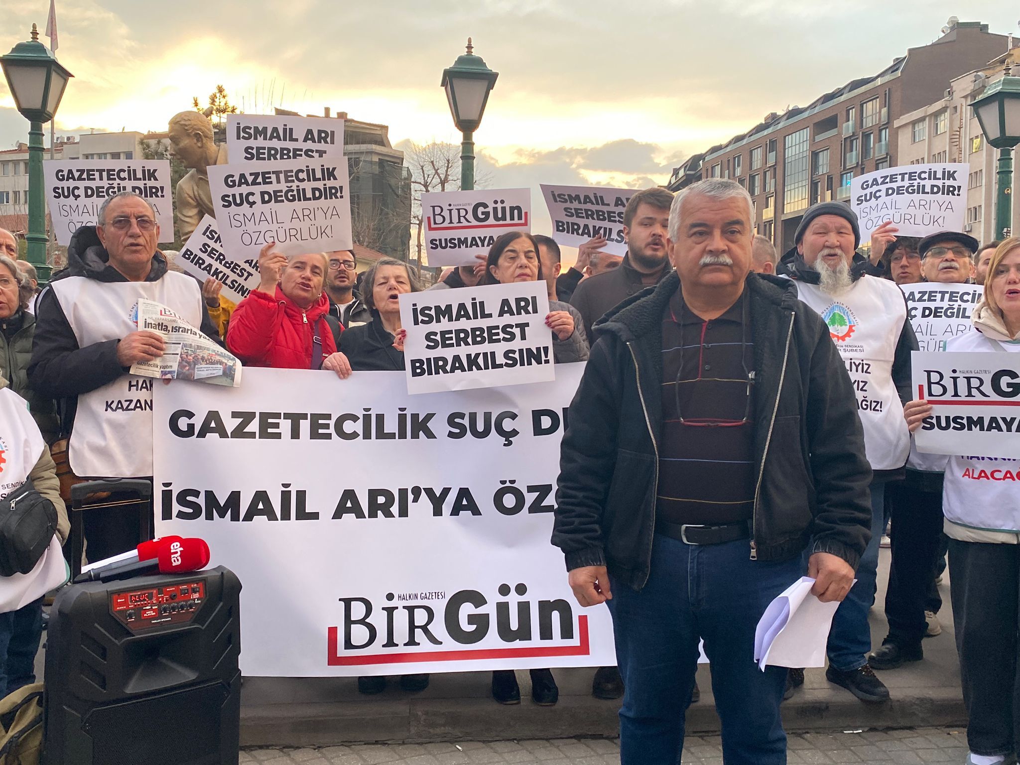 Eskişehir’den Gazeteci İsmail Arı’ya Destek (1)