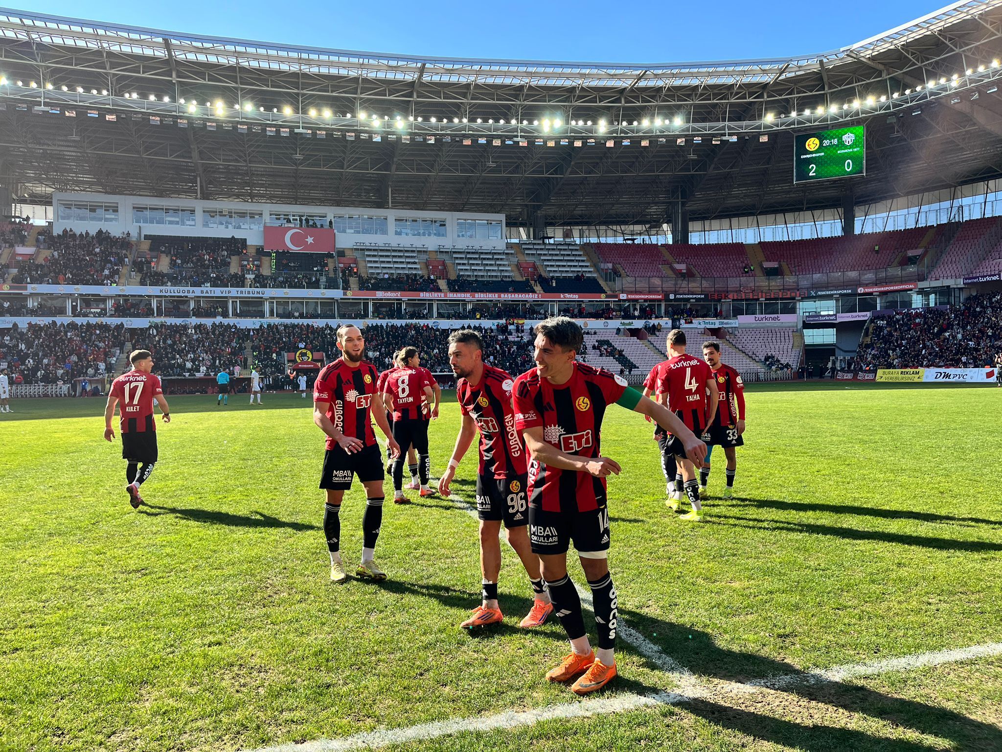 Eskişehirspor Bornova 1877 Maçında İlk Yarıda Şov Yaptı (1)