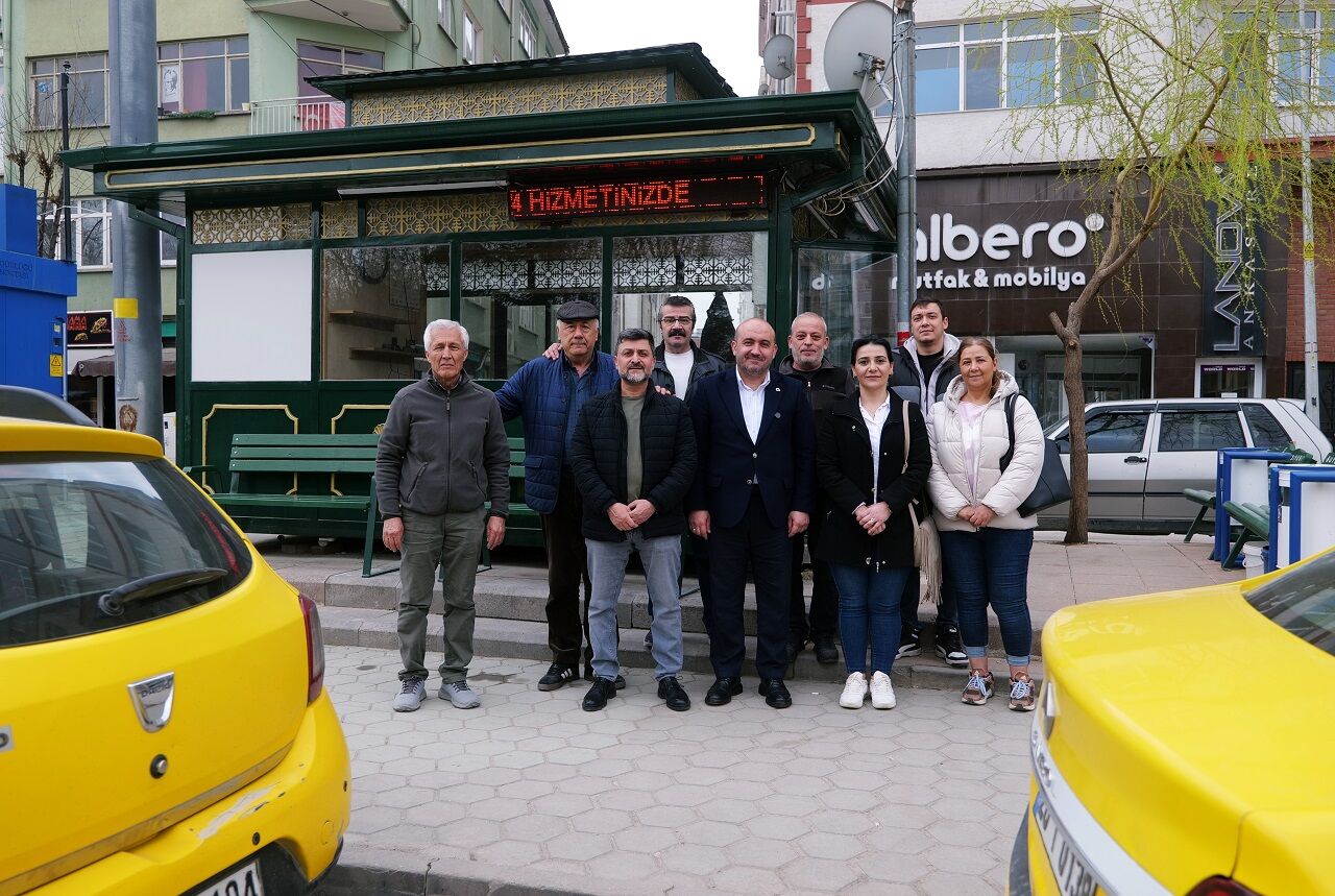 Gürhan Albayrak Taksicilerle Trafiği Konuştu (2)