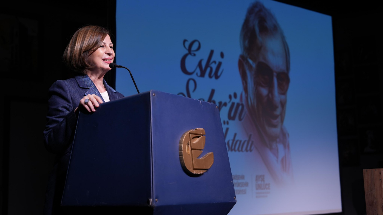 Haller'de Açılan Yeni Tiyatroya Usta Oyuncunun Adı Verildi (1)