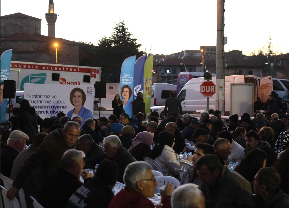 Hanlılar Büyükşehir İftarıyla Bir Araya Geldi-1