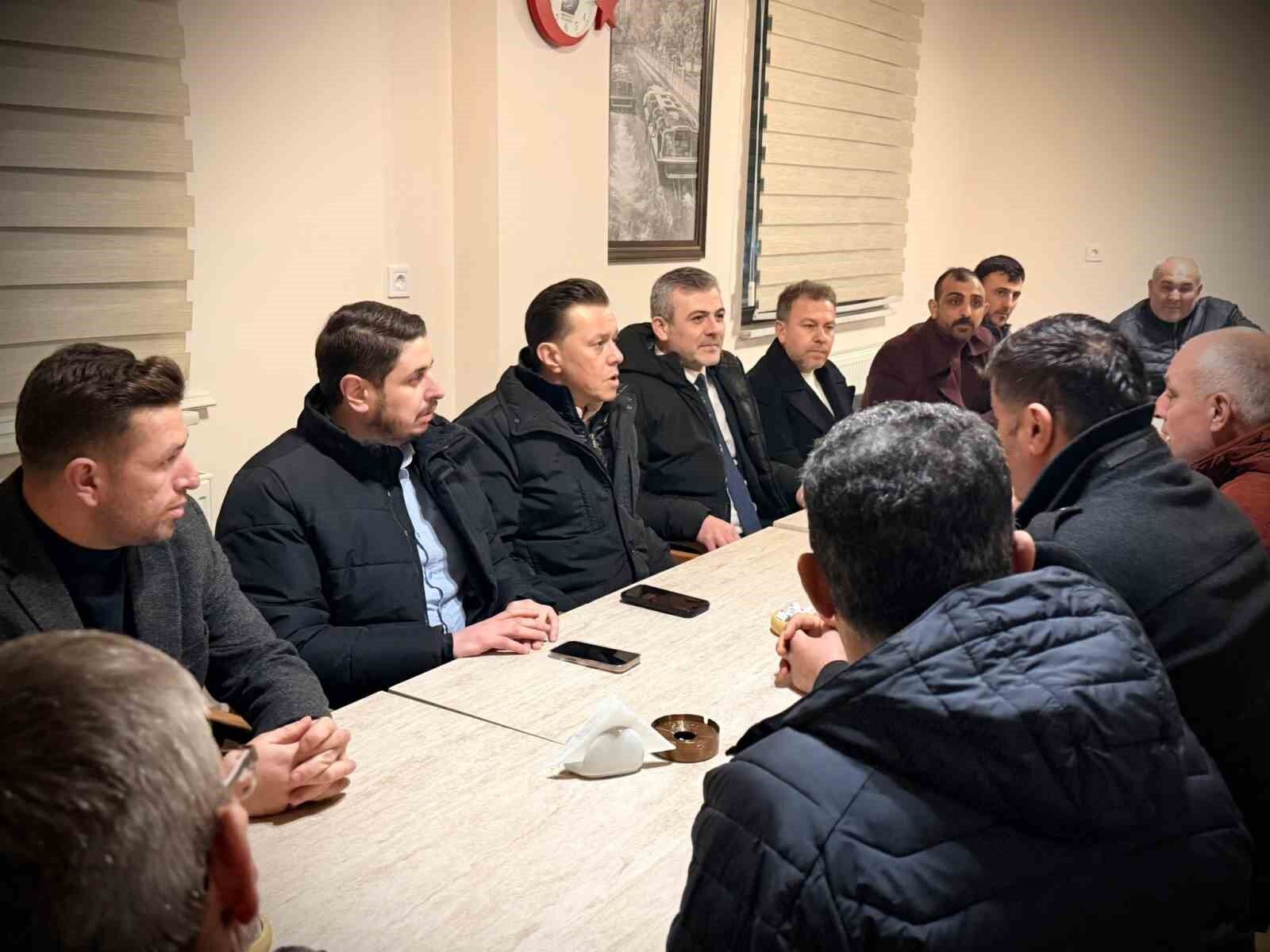 Hatipoğlu Mahmudiye’de Muhtarlarla Buluştu (1)