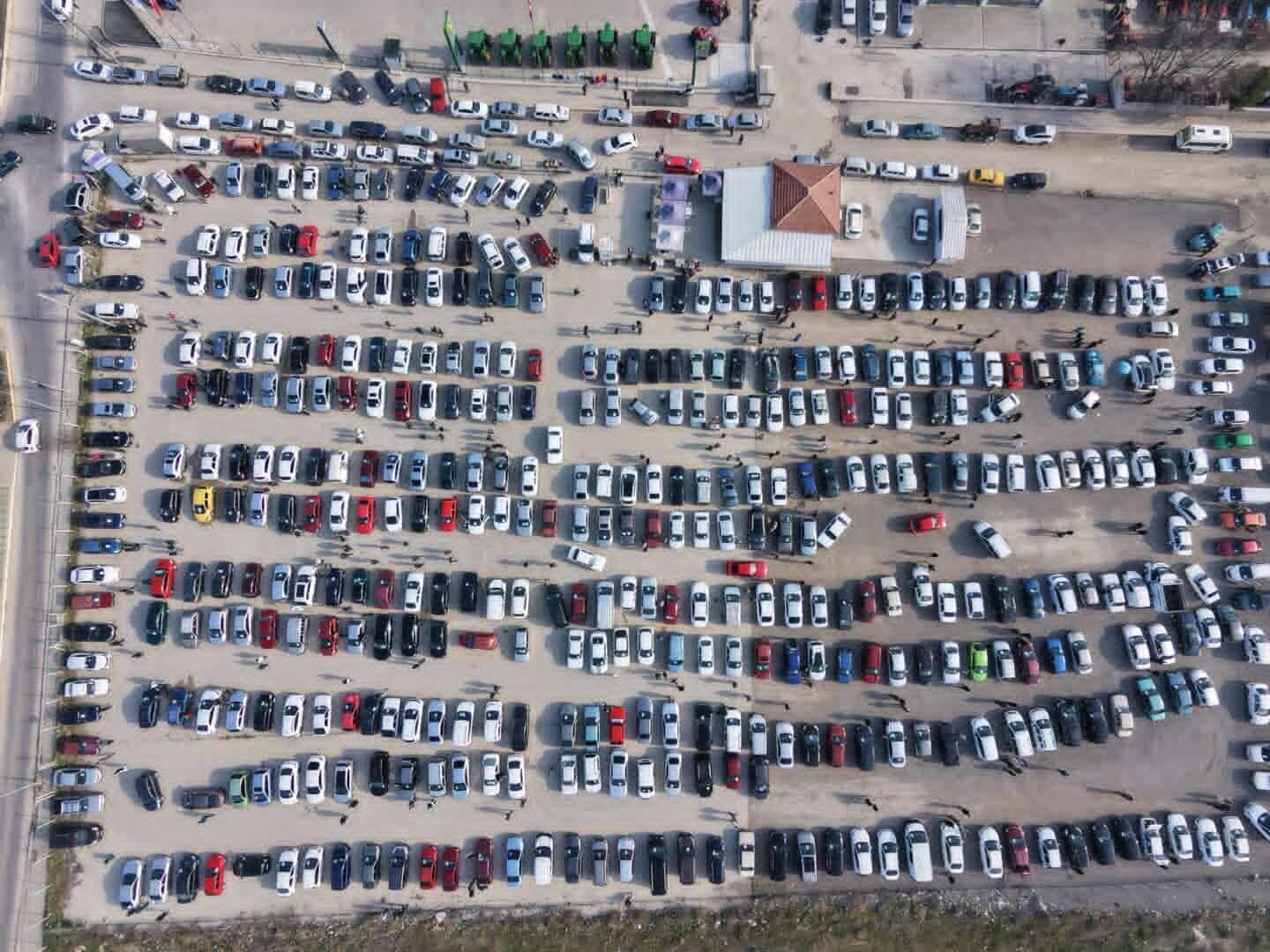 Ikinci El Araç Alallım Mı Bekleyelim Mi