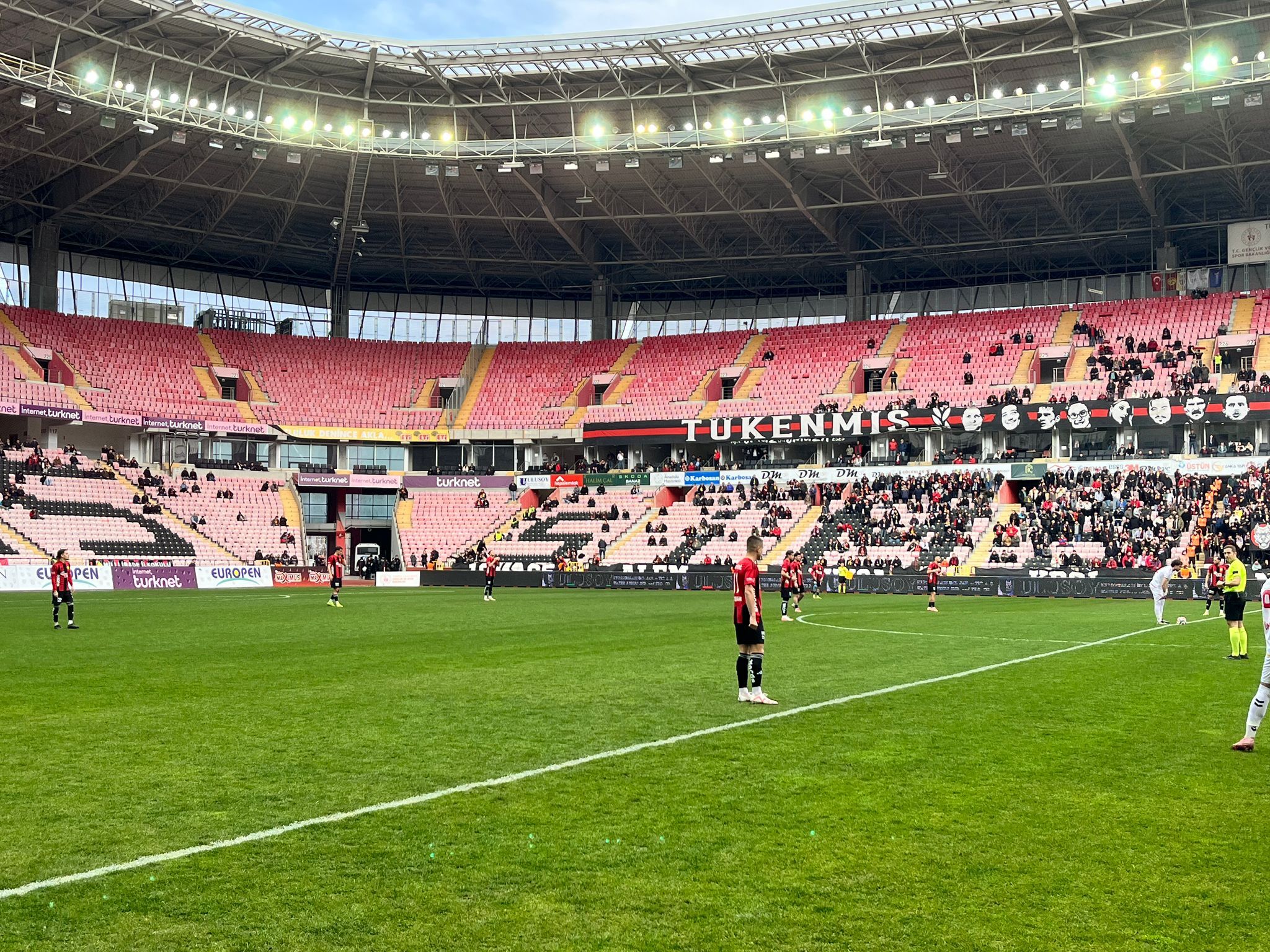 Jakob Çoştu, Eskişehirspor İlk Yarıyı Önde Tamamladı, İşte Skor! (1)