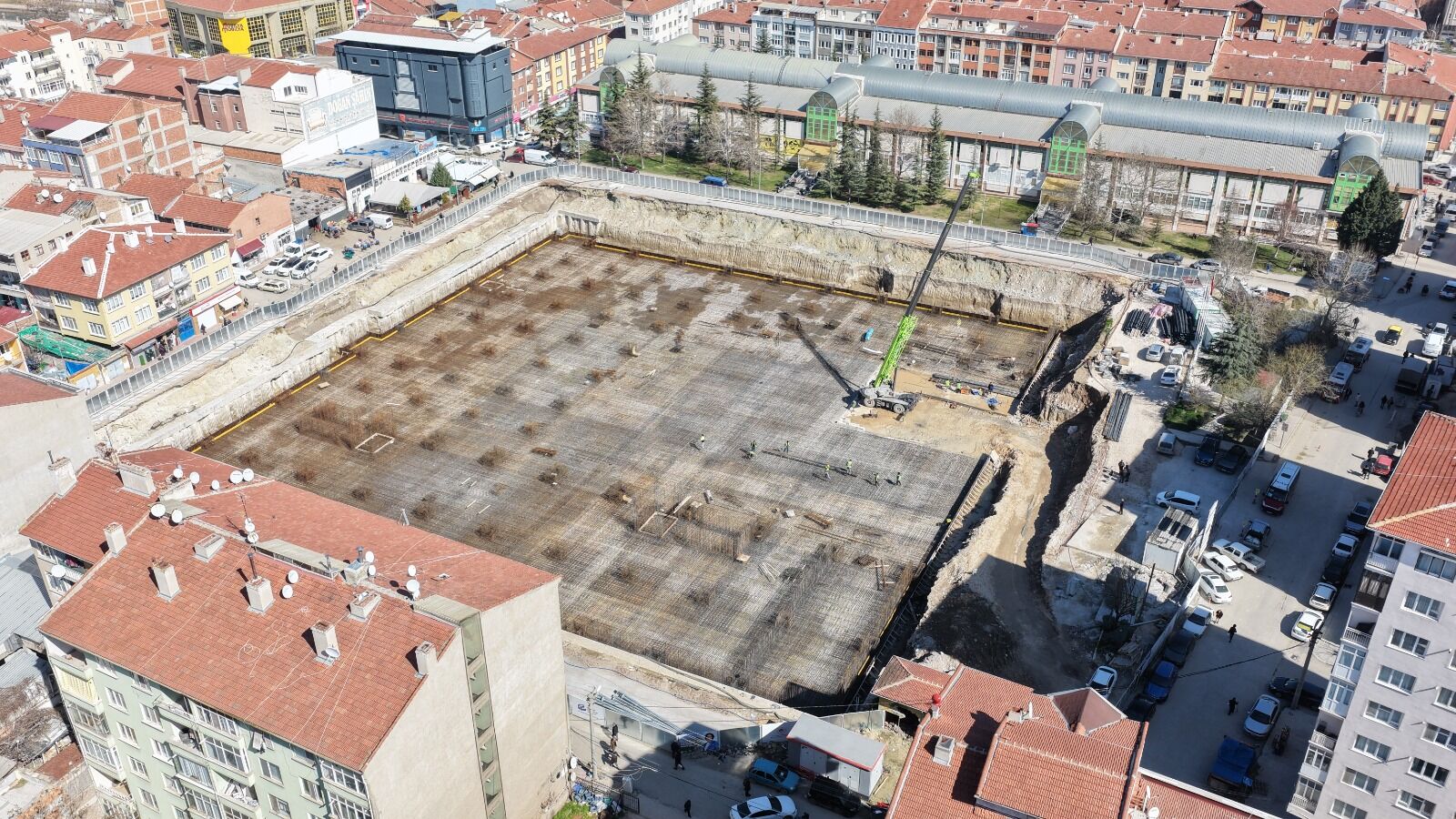 Kurtuluş Kapalı Pazar Yeri’nde Çalışmalar Hızla İlerliyor 2027’Den Önce Tamamlanması Hedefleniyor (4)