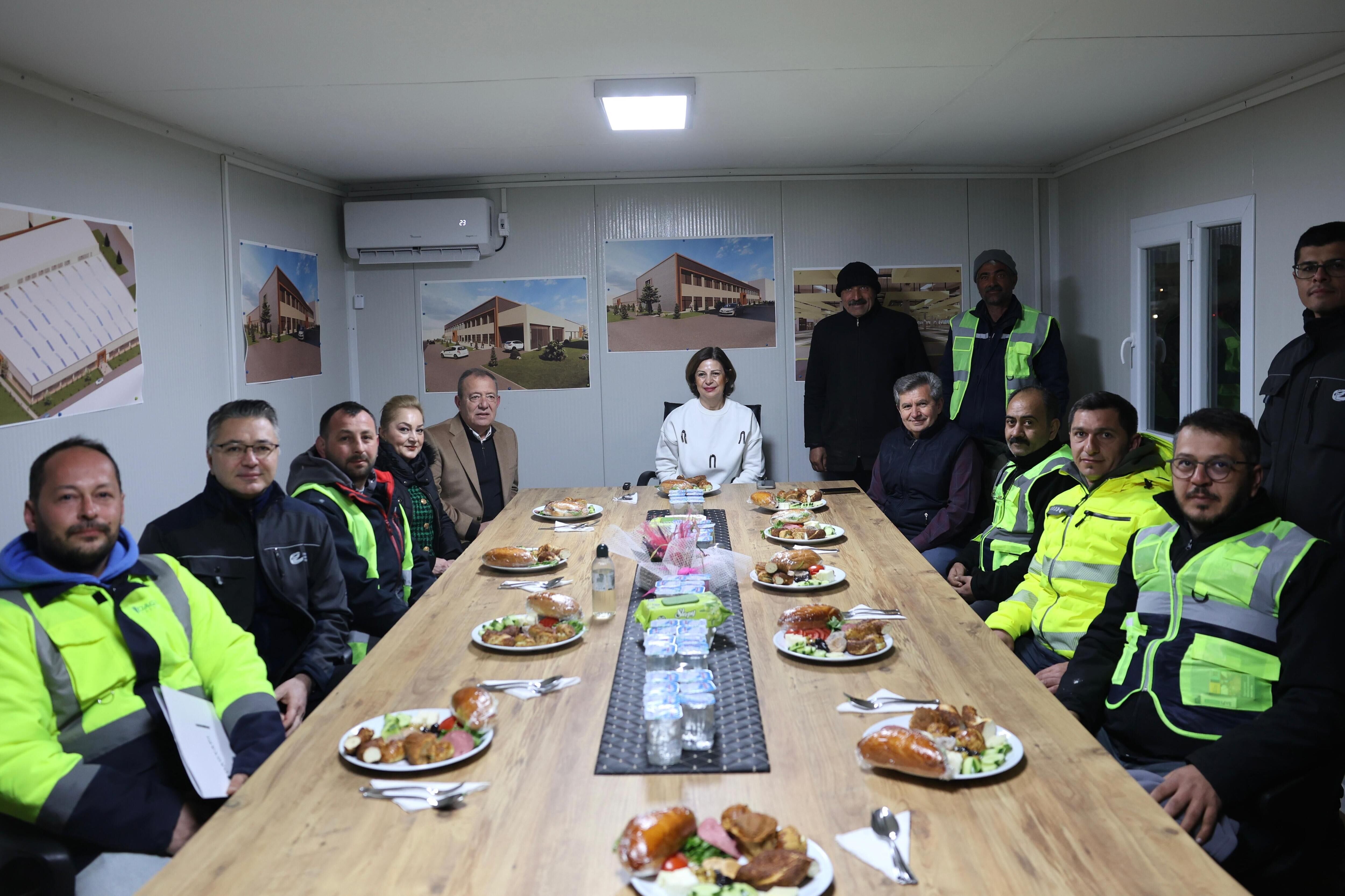 Kurtuluş Pazar Yeri’nde 5 Bin Metreküp Beton Döküldü (5)