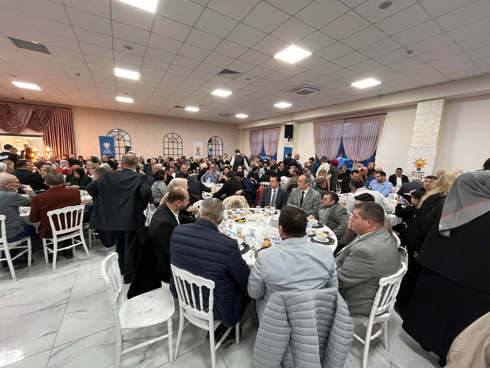 Mahir Ünal’a Eskişehir’de Vefa İftarı (1)