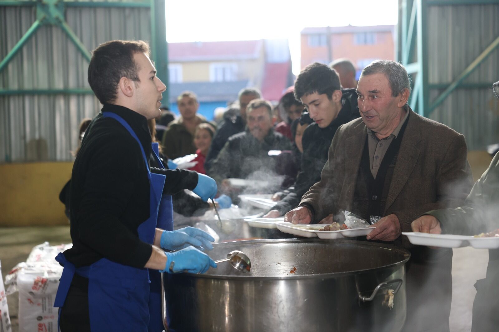 Odunpazarı’ndan Yenikent’te Gönül Sofrası (6)