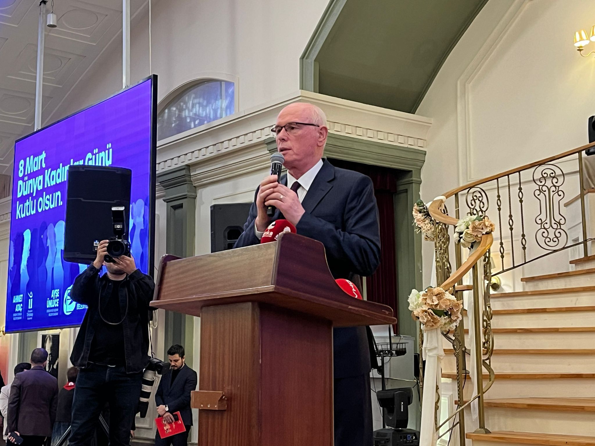 Özgür Özel Eskişehirli Kadınlarla İftarda Buluştu (5)