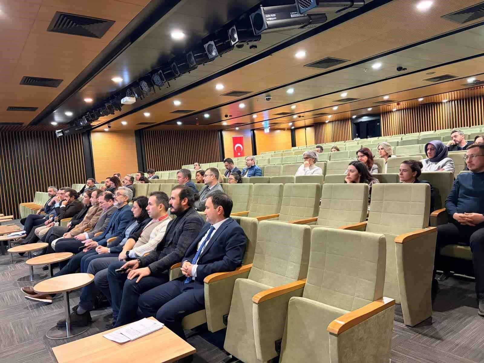 Şehir Hastanesi’nde Sağlık Hizmetleri Masaya Yatırıldı (1)