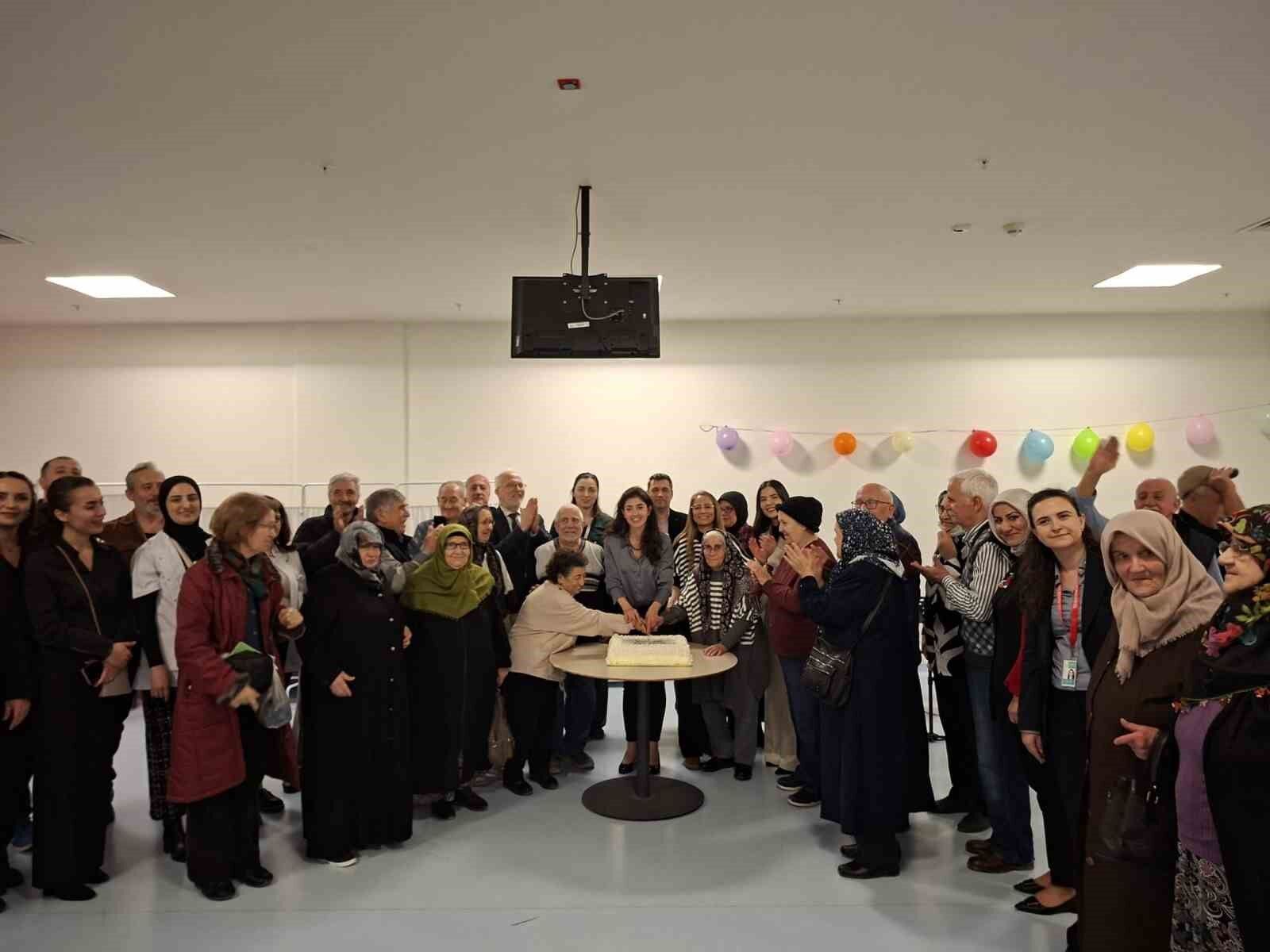 Şehir Hastanesi’nde Yaşlılarla Sıcak Buluşma