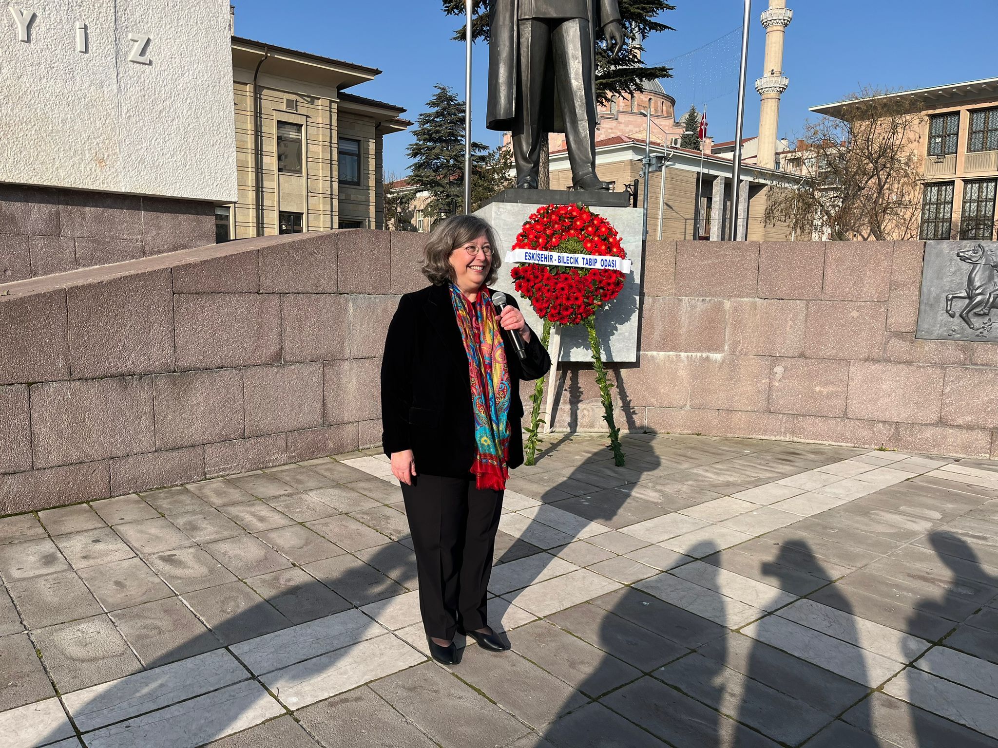 Tabip Odası 14 Mart’ta Atatürk Anıtına Çelenk Sundu (3)