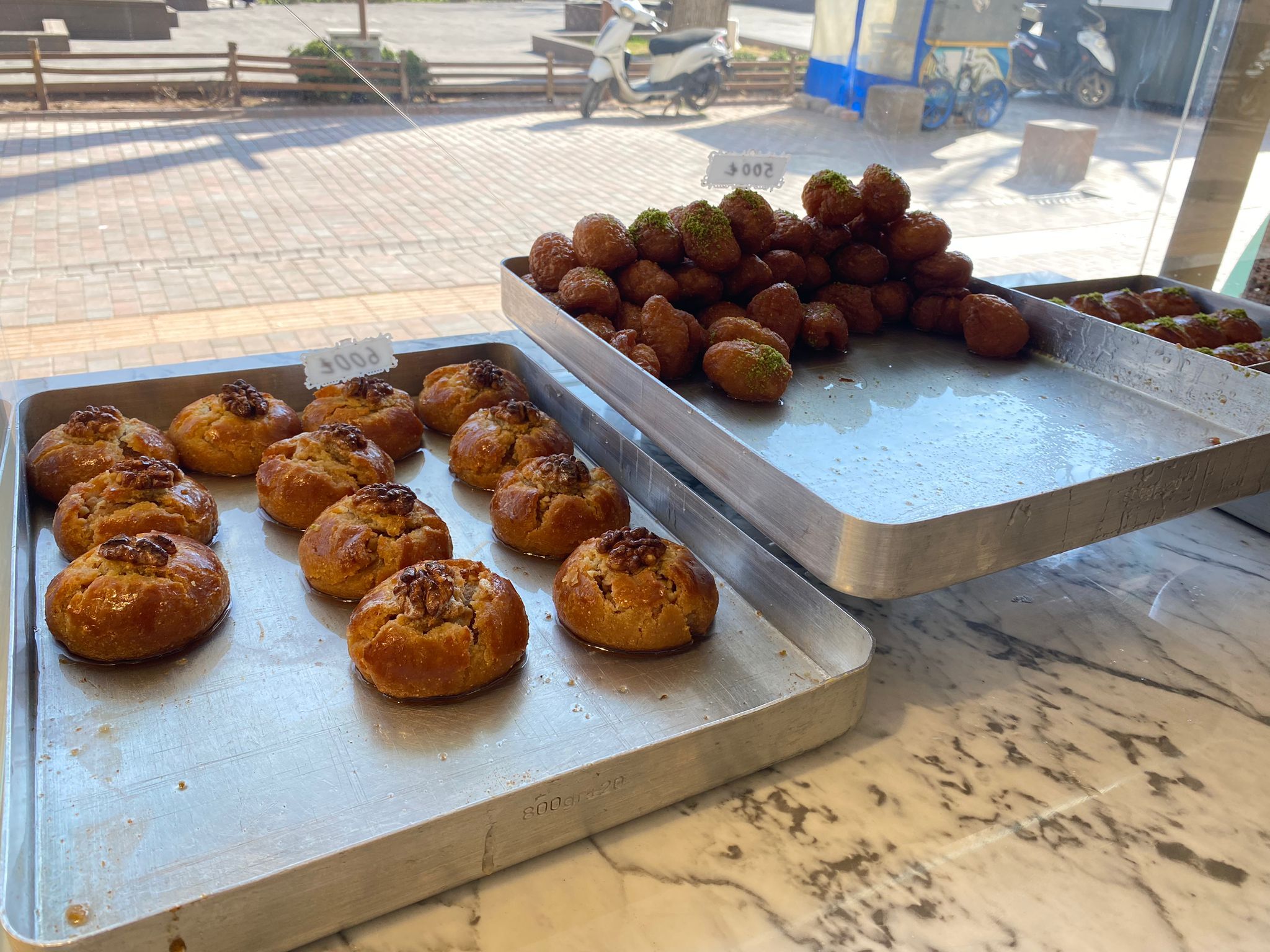 Tatlıcılarda Bayram Mesaisi Başladı, Satışlar Tartışmalı (3)