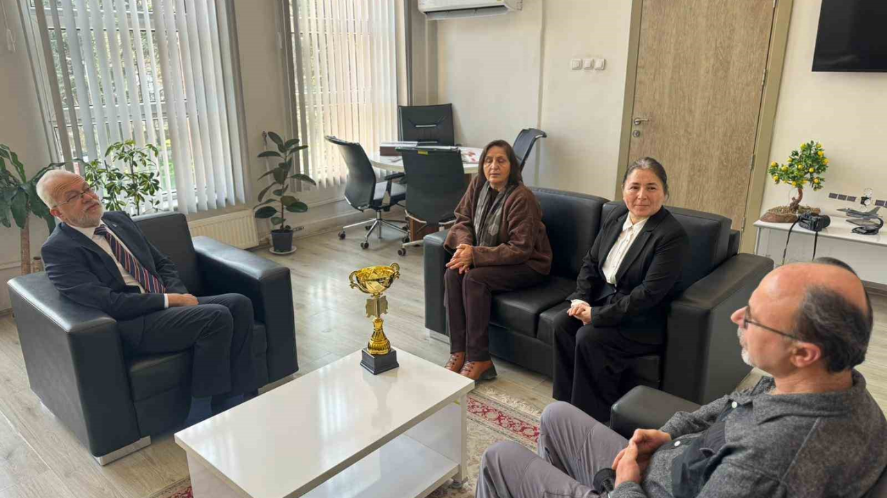 Tıp Bayramı Turnuvasında Başarı Ödüllendi (1)