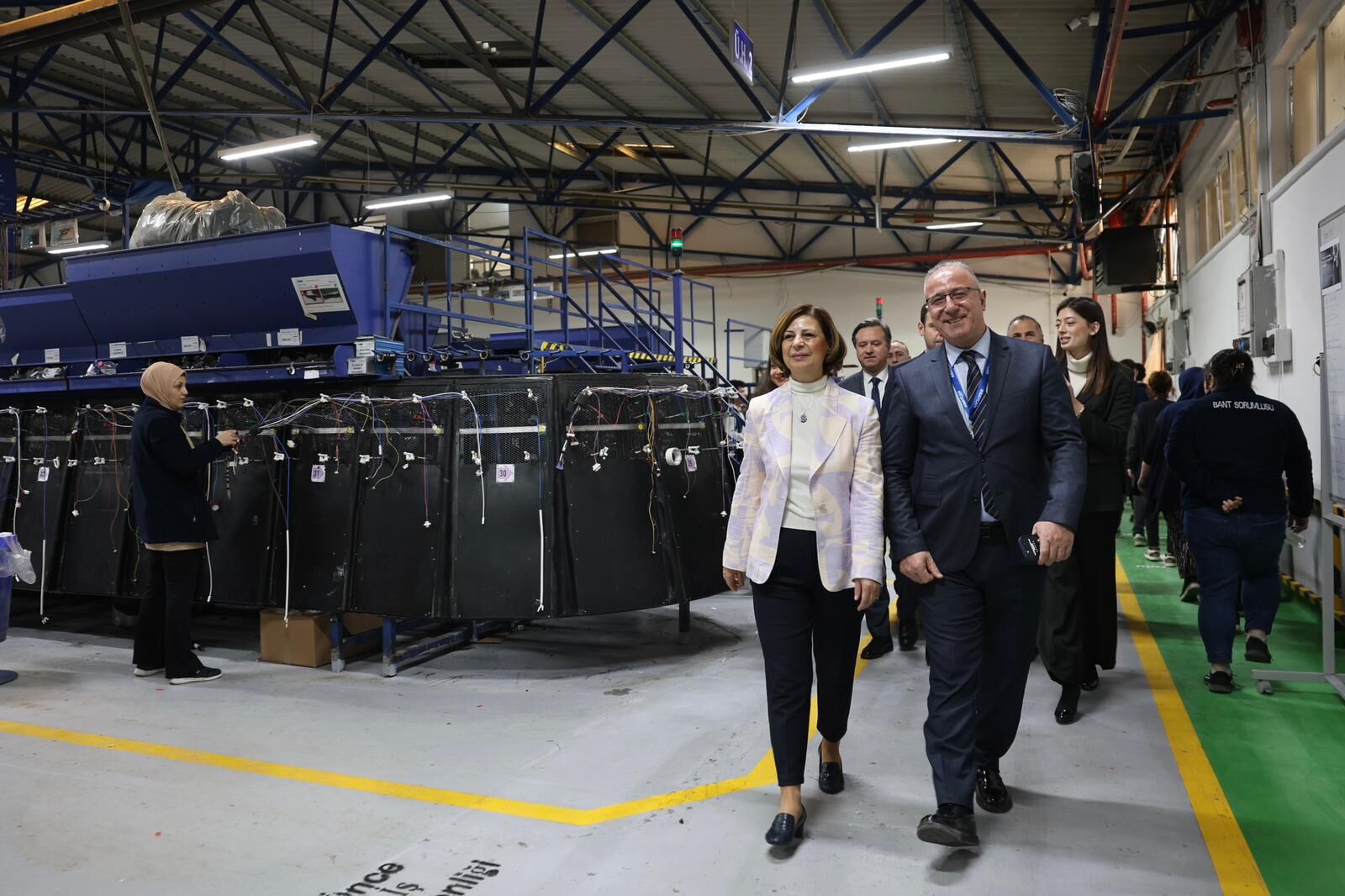 Ünlüce’den Kadın İşçilere 8 Mart Dayanışması (2)