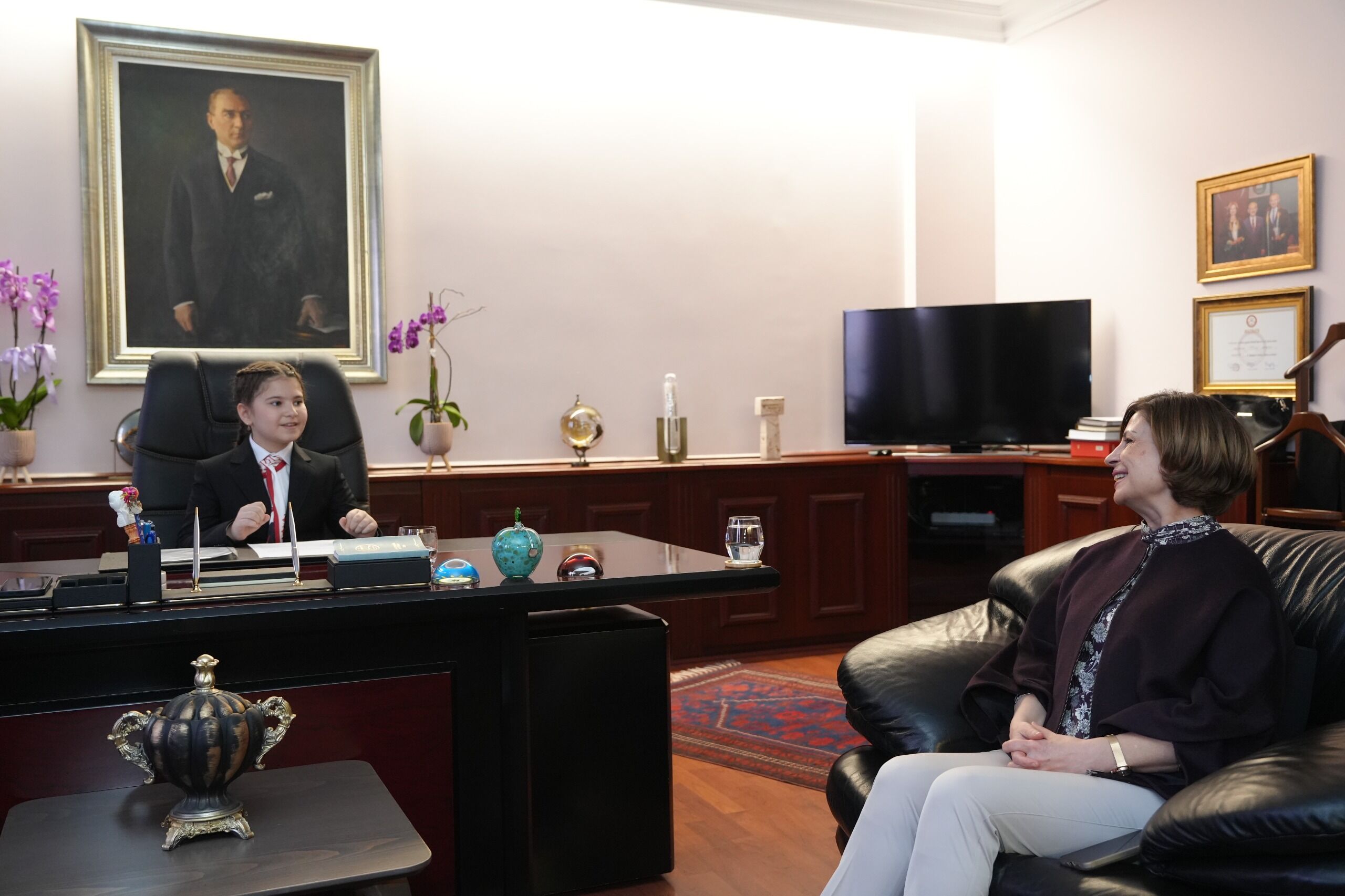 23 Nisan’da Başkanlık Koltuğu Ece Akkan’ın Oldu (5)