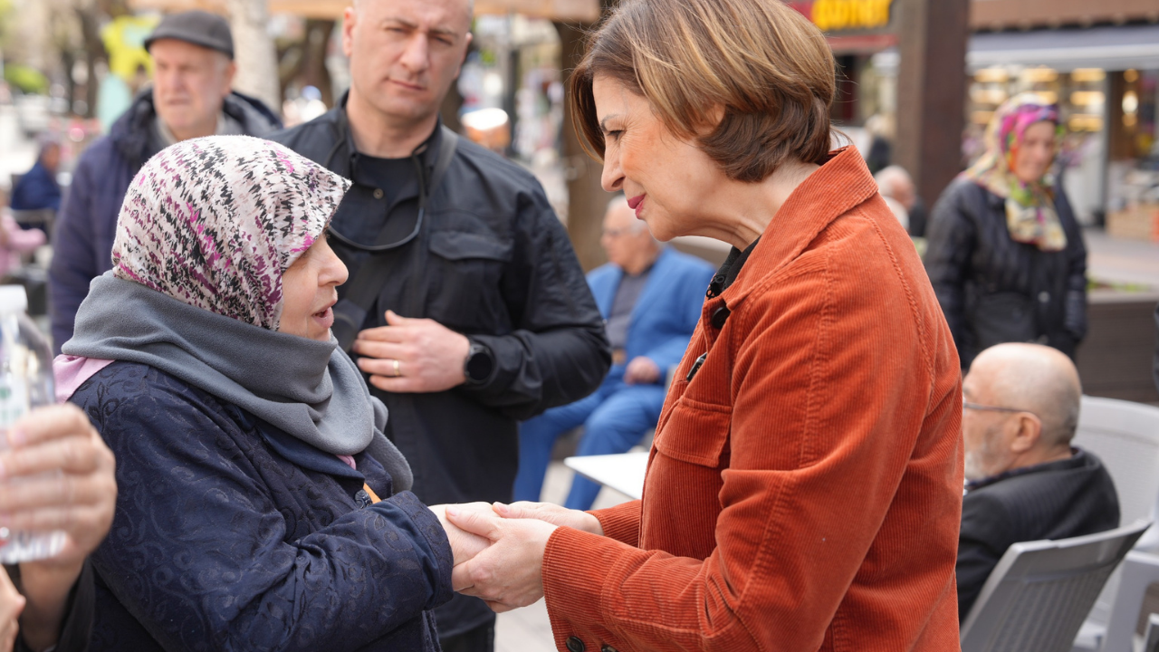 Başkan Ünlüce Hamamyolu’nda Vatandaşla Buluştu (1)