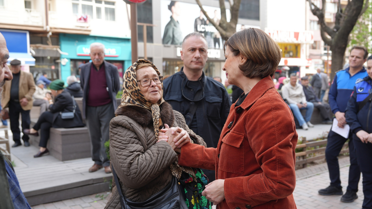 Başkan Ünlüce Hamamyolu’nda Vatandaşla Buluştu (2)