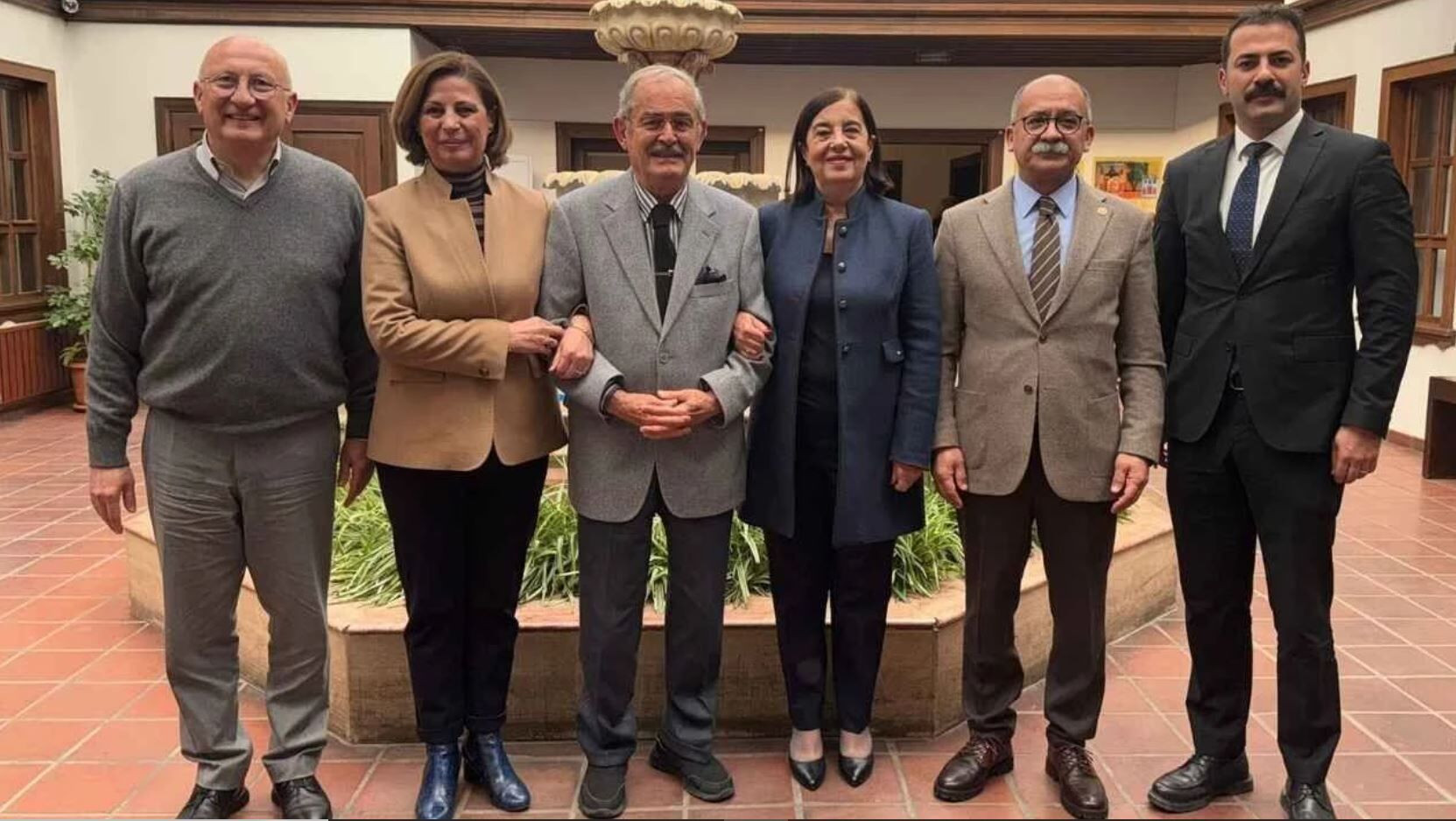 Chp Eskişehir Heyeti Büyükerşen’i Ziyaret Etti