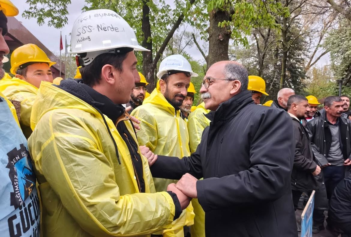 Chp Eskişehir Milletvekillerinden Haklarını Arayan Madencilere Ziyaret (5)
