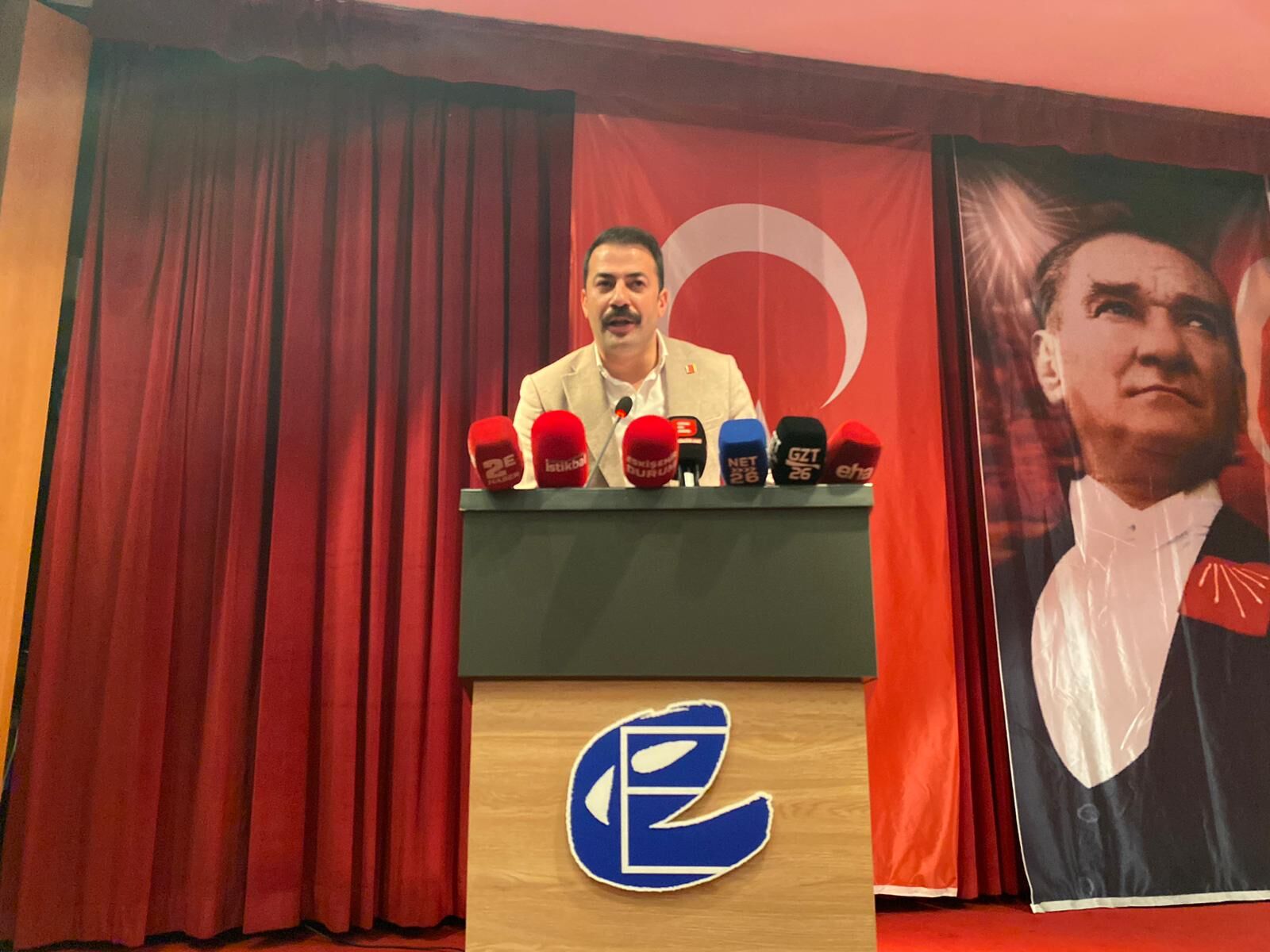 Chp Eskişehir Pazar Toplantısı Gerçekleştirildi (4)