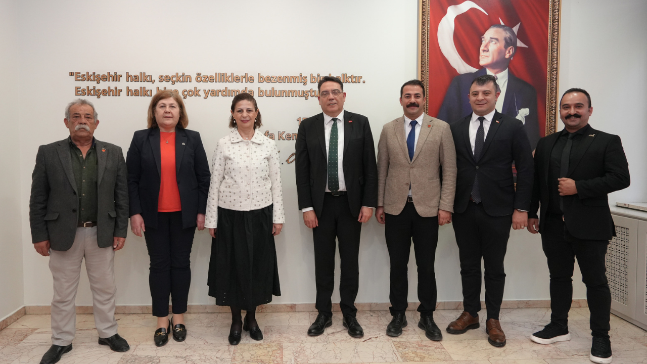 Chp Genel Başkan Yardımcısı'ndan, Ayşe Ünlüce'ye Ziyaret (1)
