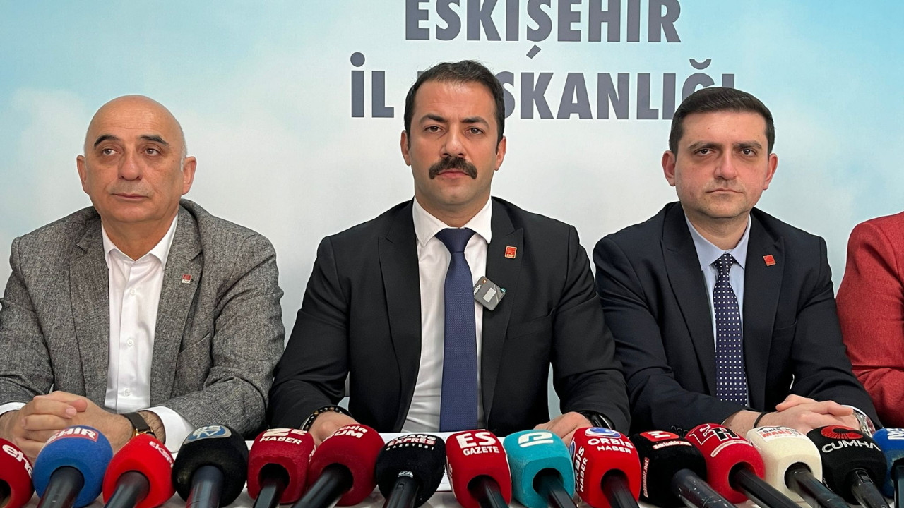 Chp’den Ayşe Ünlüce’ye Destek Doğru Duvar Yıkılmaz (1)