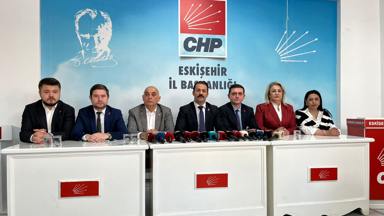 Chp’den Ayşe Ünlüce’ye Destek Doğru Duvar Yıkılmaz (6)