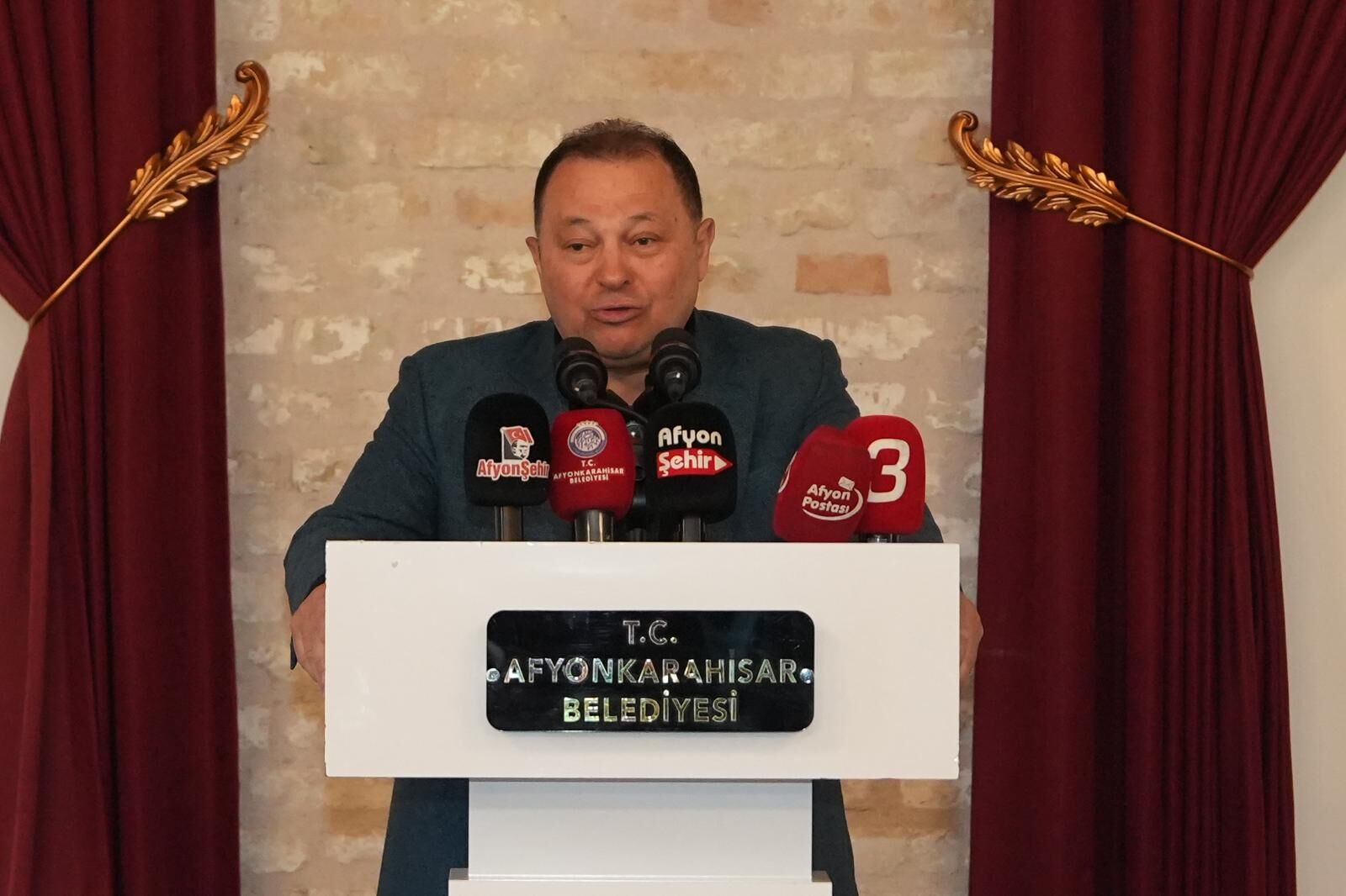 Efsanelerle İpek Afyonkarahisar'da Açıldı (1)