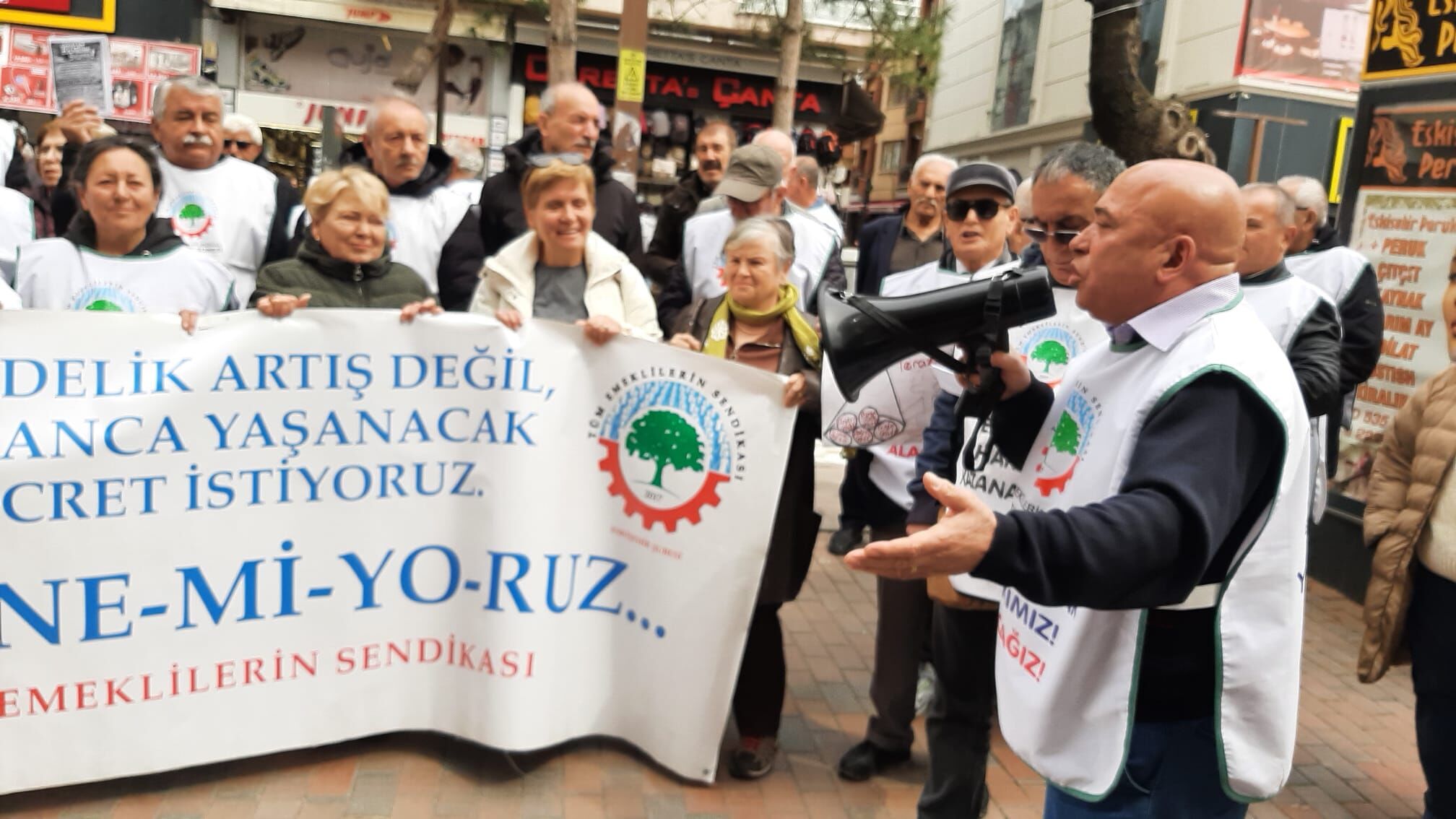 Emeklilerden Zam Tepkisi “Sefalet Zulmüne Son Verilmeli” (3)