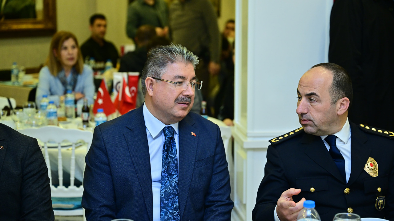 Emniyet, Polis Haftası Dolayısıyla Yemek Programı Düzenledi (4)