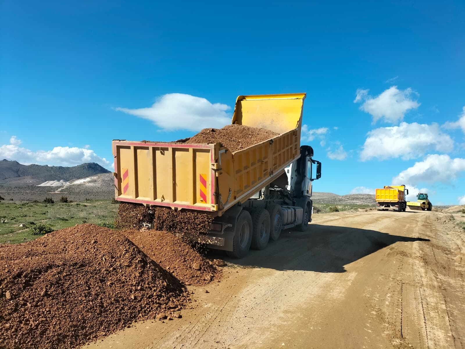 Eskişehir Kırsalında Yol Altyapısı Güçleniyor (6)