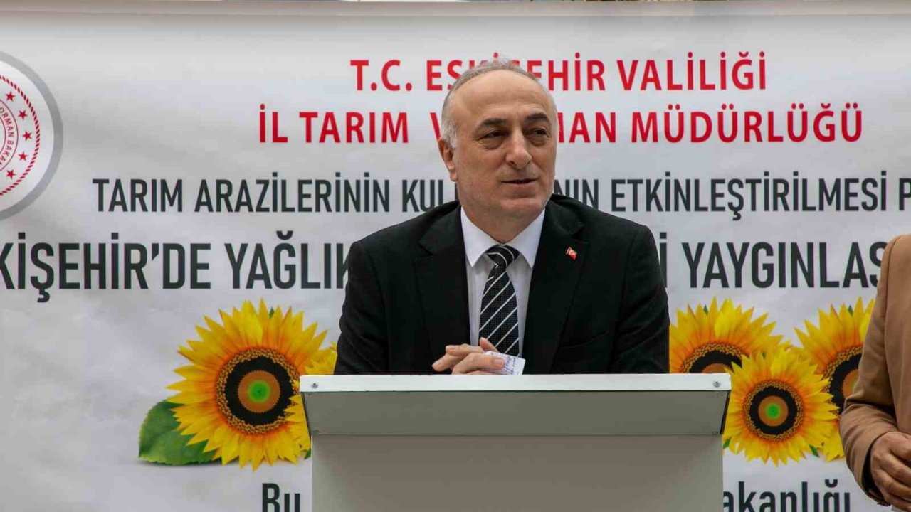 Eskişehir’de 92 Üreticiye Ayçiçeği Tohumu Desteği (1)