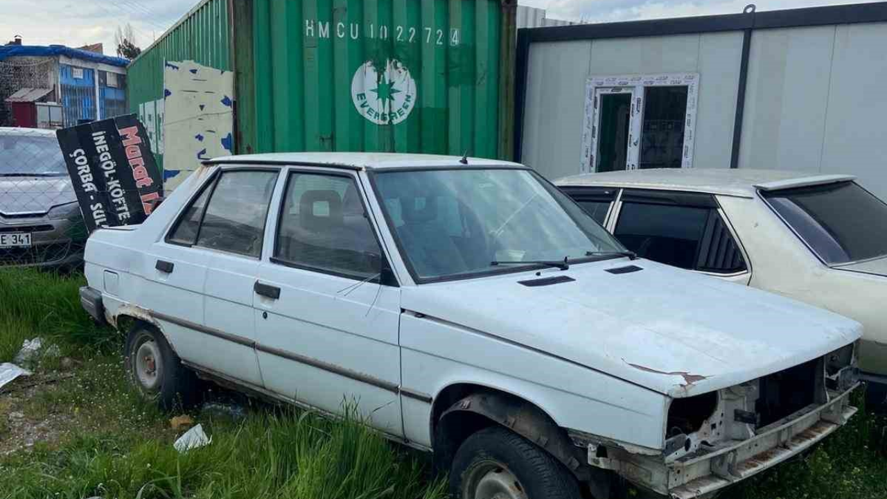 Eskişehir’de Çalınan Otomobil Bulundu 1 Tutuklama (1)