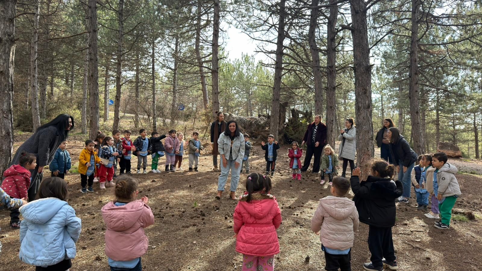 Eskişehir’de Çocuklar Doğayı Keşfetti Eğlenerek Öğrendi (6)