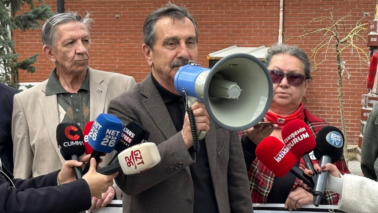 Eskişehir’de Covid 19’Da Kaybedilen Sağlık Çalışanları Anıldı