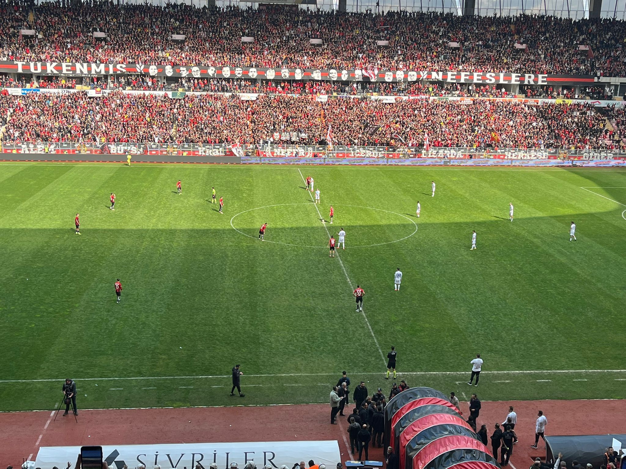 Eskişehir’de Dev Maç Başladı Tribünler Doldu (2)