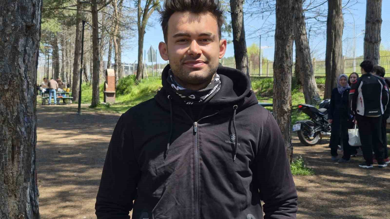 Eskişehir’de Gençler Piknikte Buluştu (1)