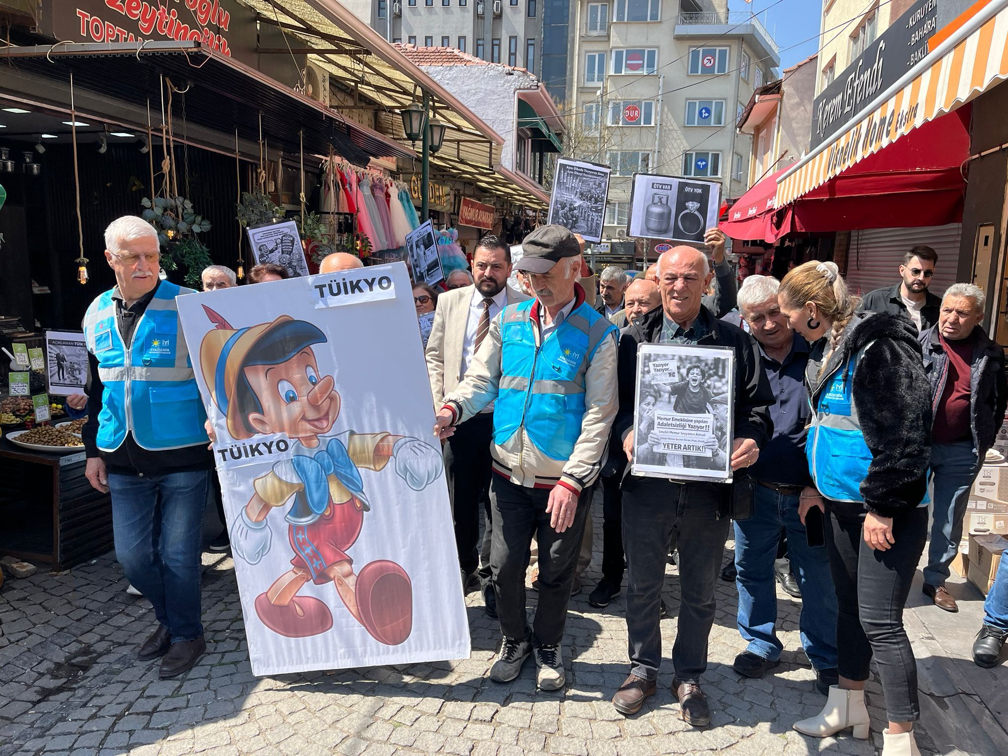 Eskişehir'de İyi Partiden Tüi̇k Verilerine Tepki Artık Yeter (1)