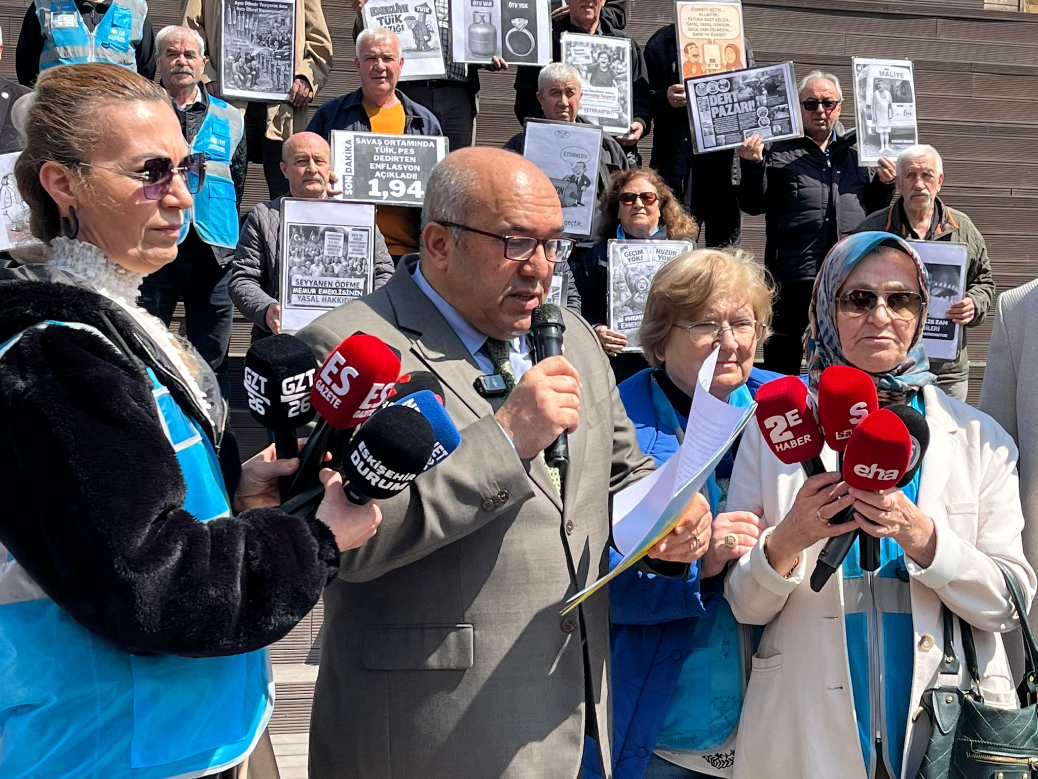 Eskişehir'de İyi Partiden Tüi̇k Verilerine Tepki Artık Yeter (3)