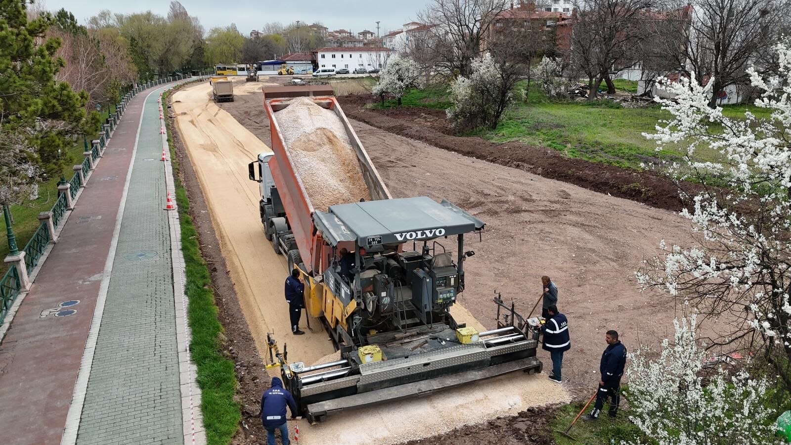 Eskişehir'de O Mahallelere Yeni Otopark Geliyor (7)